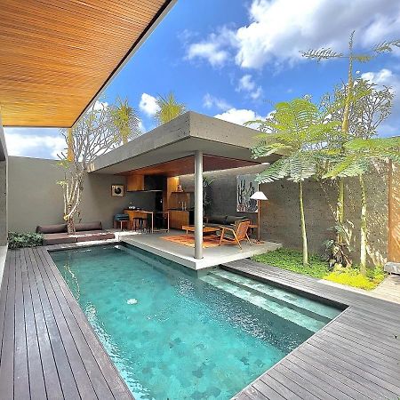 Domisili Villas Canggu Bali By Fays Hospitality Esterno foto