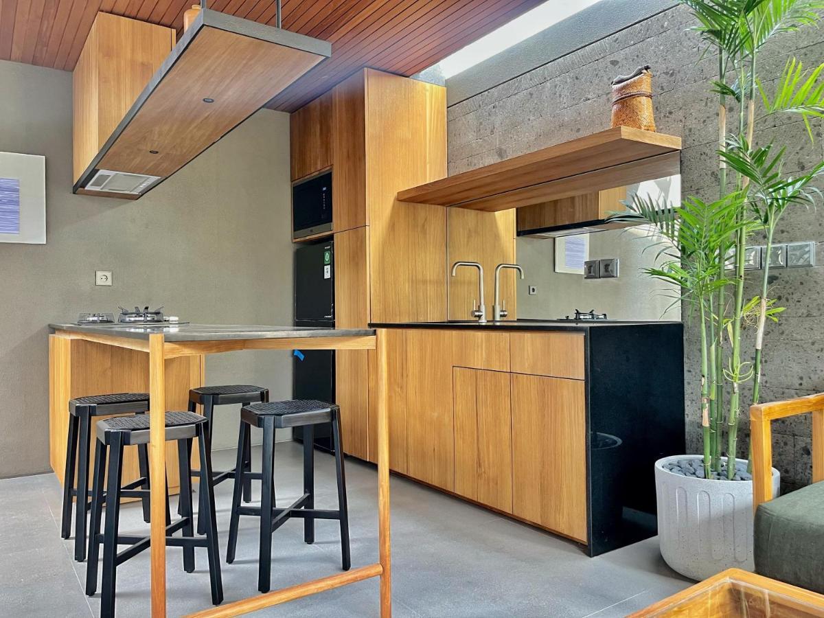 Domisili Villas Canggu Bali By Fays Hospitality Esterno foto