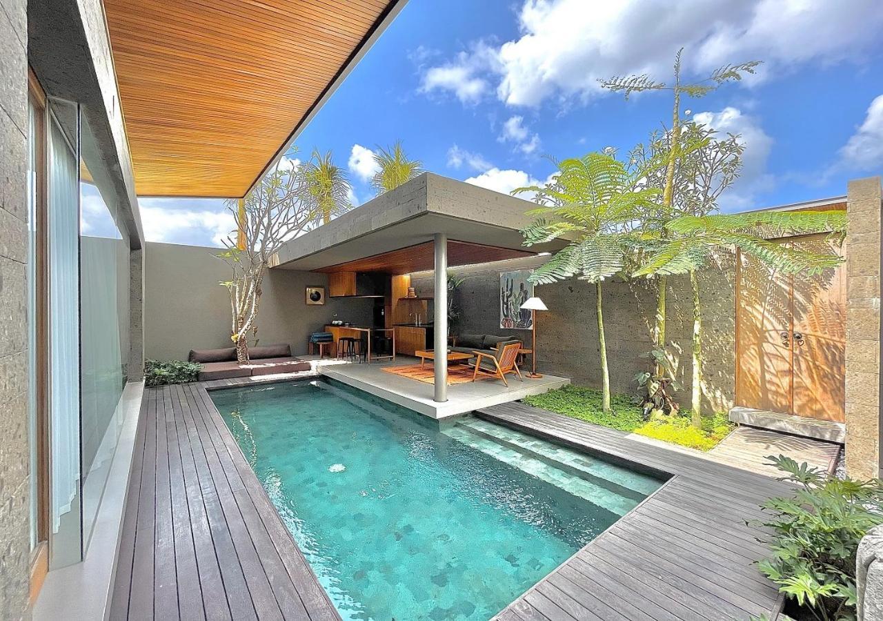 Domisili Villas Canggu Bali By Fays Hospitality Esterno foto