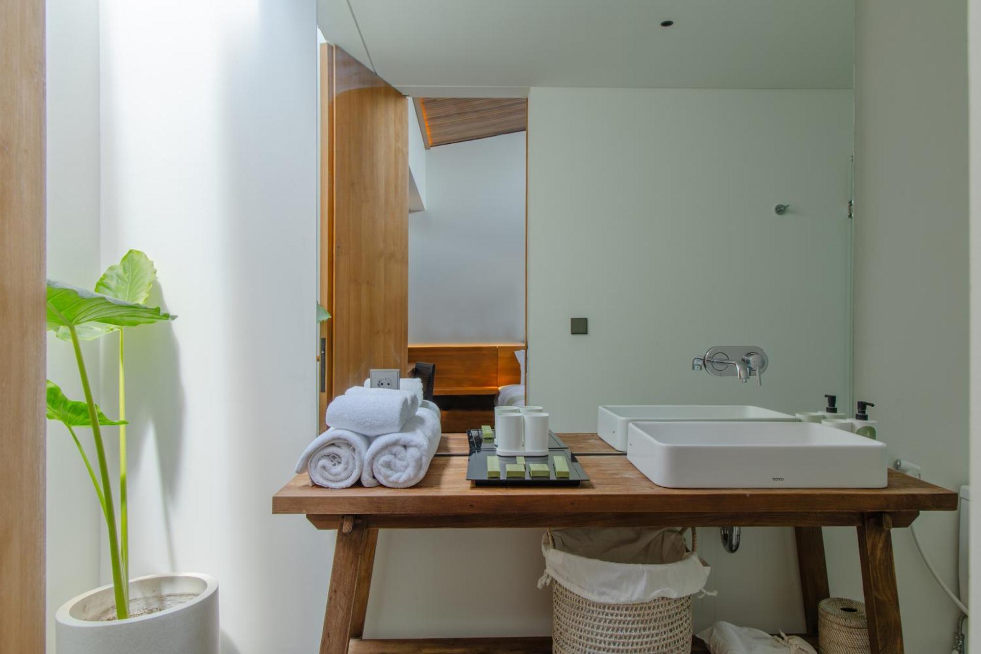 Domisili Villas Canggu Bali By Fays Hospitality Esterno foto